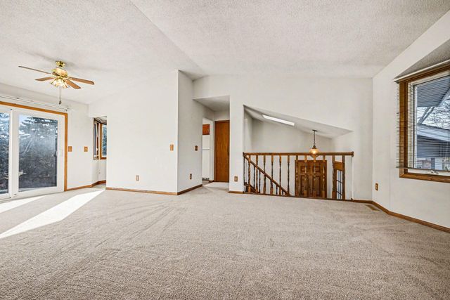 1508 84th Avenue N, Brooklyn Park, MN 55444