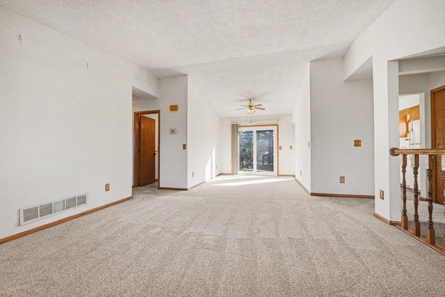 1508 84th Avenue N, Brooklyn Park, MN 55444