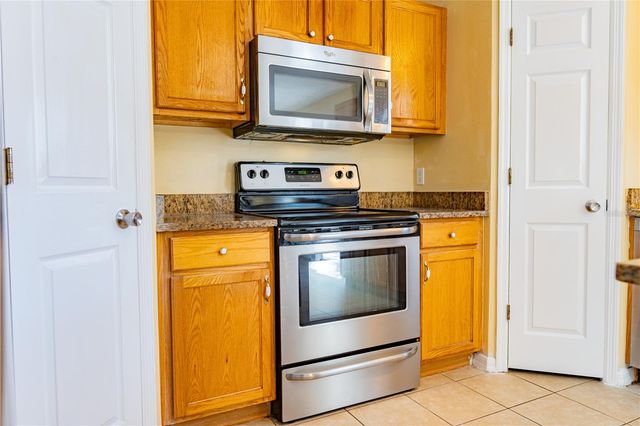 274 CURTIS AVENUE, Groveland, FL 34736