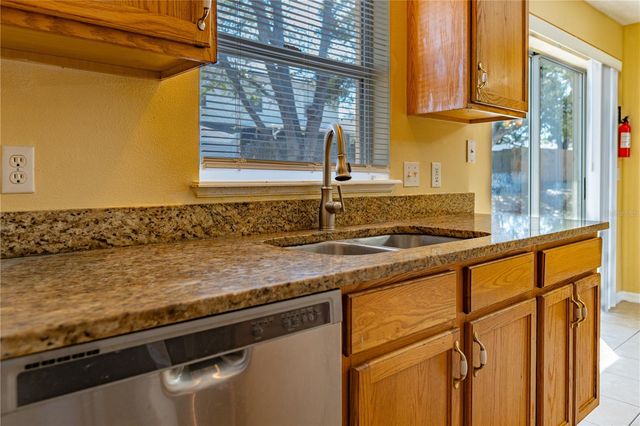 274 CURTIS AVENUE, Groveland, FL 34736