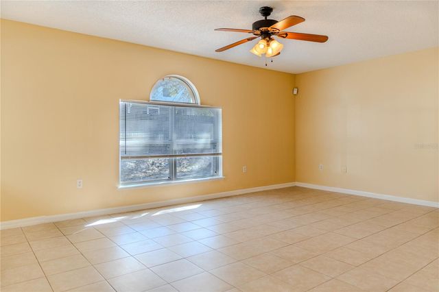 274 CURTIS AVENUE, Groveland, FL 34736