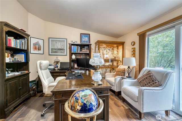 991 NE Hurd Road, Belfair, WA 98528