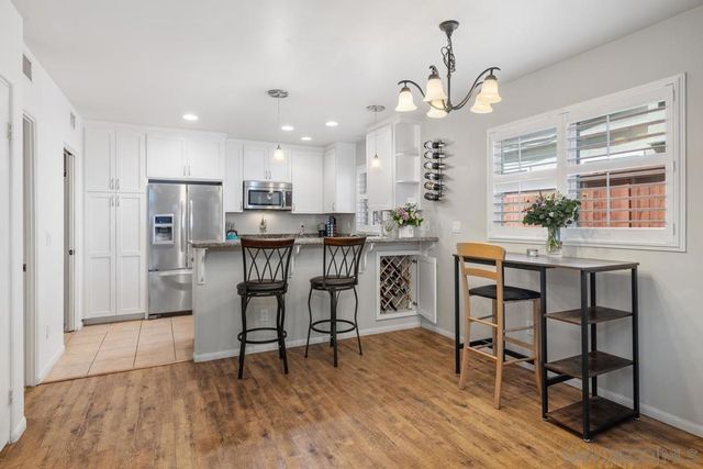 2125 Grand Ave., San Diego, CA 92109