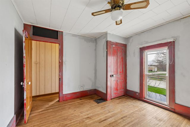 304 5th Street, Menlo, IA 50164