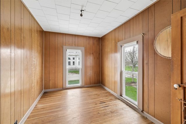 304 5th Street, Menlo, IA 50164
