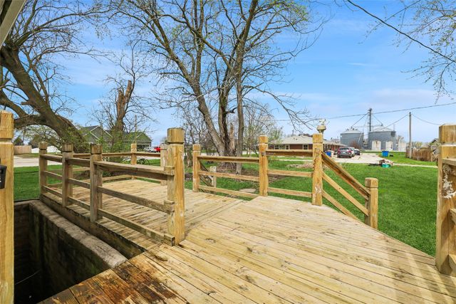 304 5th Street, Menlo, IA 50164