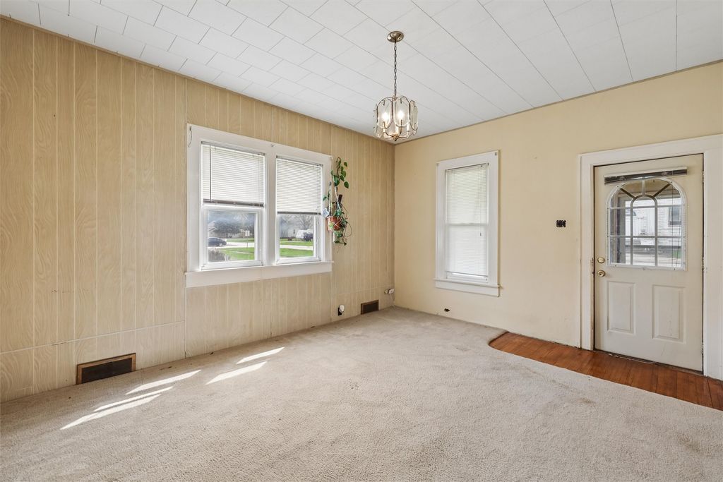 304 5th Street, Menlo, IA 50164
