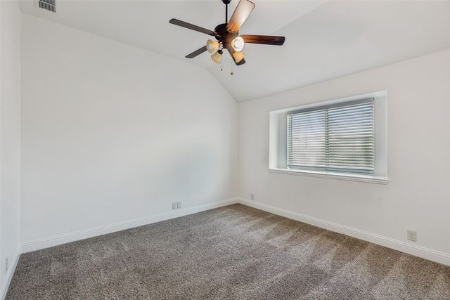 500 Cottage Place, Lavon, TX 75166