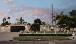 200 Wake Forest, Costa Mesa, CA 92626