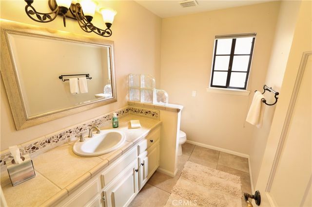 12885 Rain Shadow Road, Victorville, CA 92395