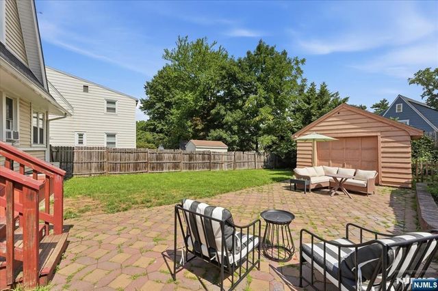 187 Kings Court, Teaneck, NJ 07666