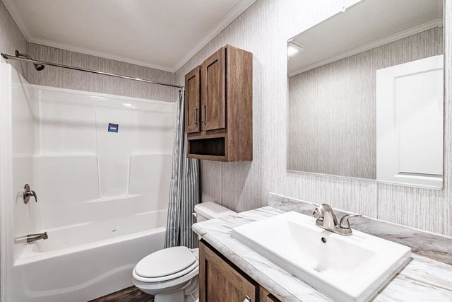 60 Diamondback Drive, Rochester, NH 03868