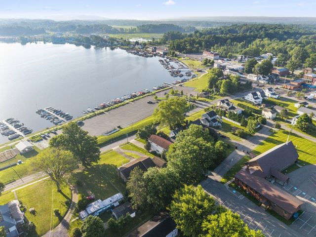 275 N SECOND Street, Conneaut Lake, PA 16316