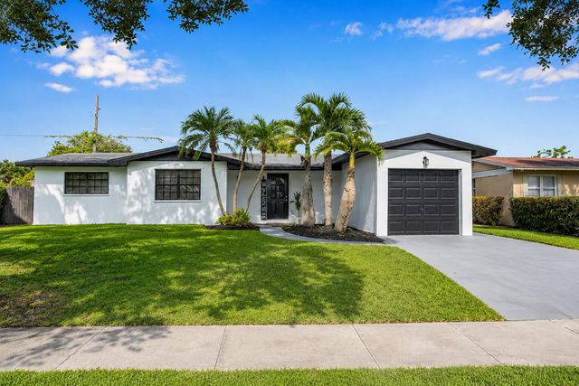 8721 SW 200TH Terrace, Cutler Bay, FL 33189