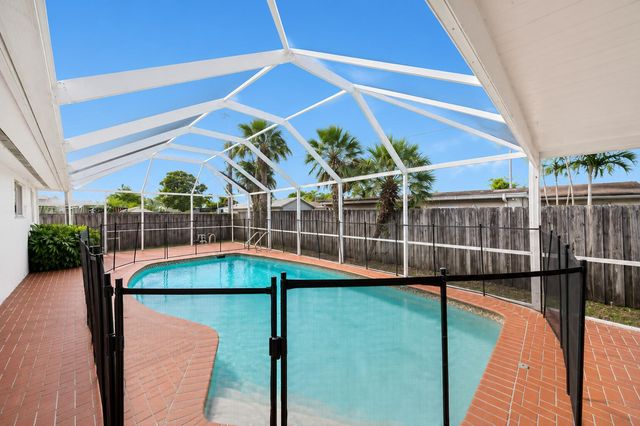 8721 SW 200TH Terrace, Cutler Bay, FL 33189