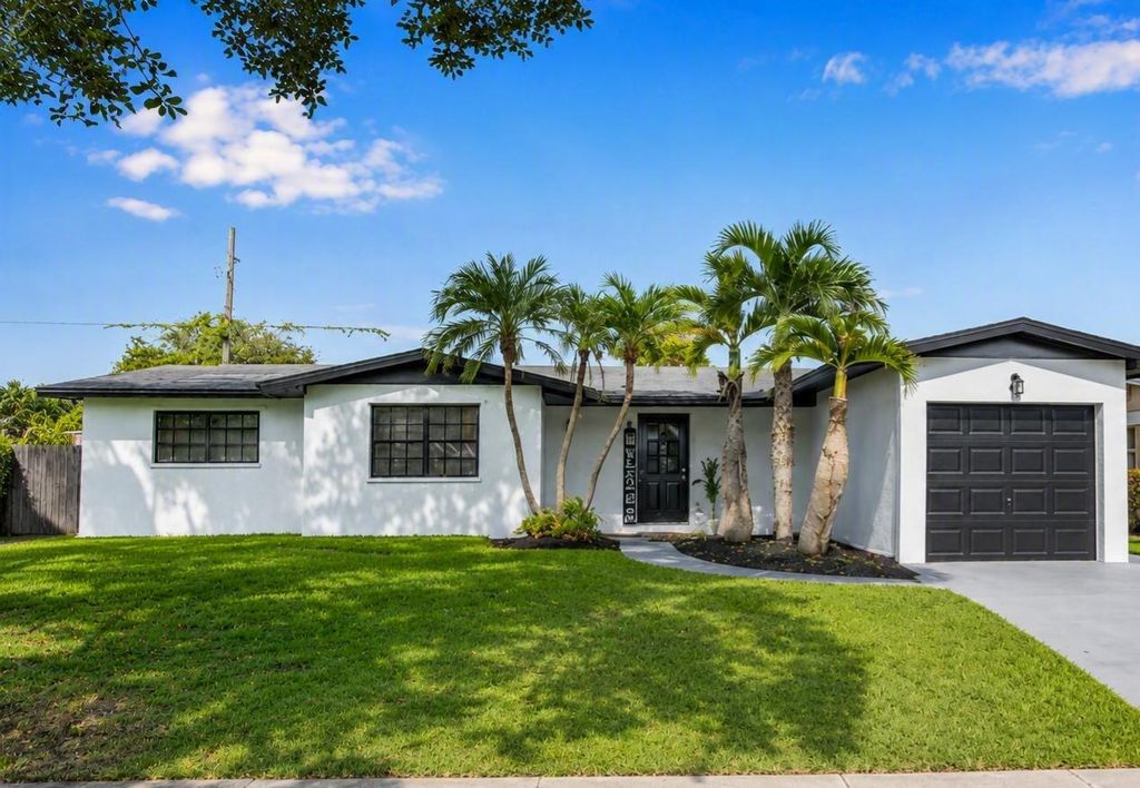8721 SW 200TH Terrace, Cutler Bay, FL 33189