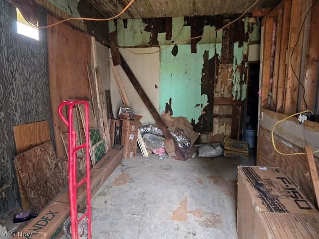 1008 Pike Street, Parkersburg, WV 26101