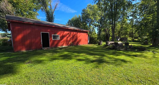 4431 County Line Road, Casco Twp, MI 48064