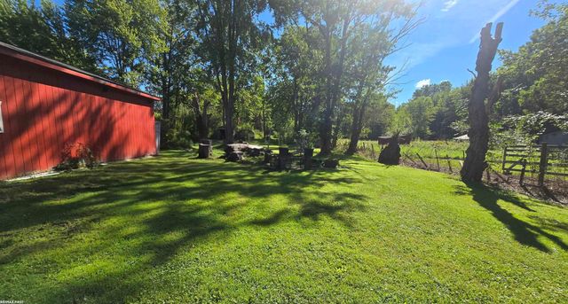 4431 County Line Road, Casco Twp, MI 48064