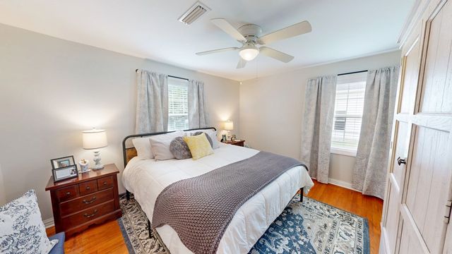 202 Phillips Terrace, Dothan, AL 36303