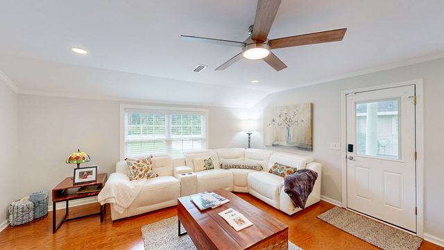 202 Phillips Terrace, Dothan, AL 36303