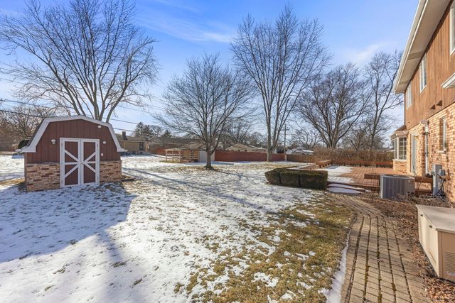 524 Meadow Lane, Beecher, IL 60401