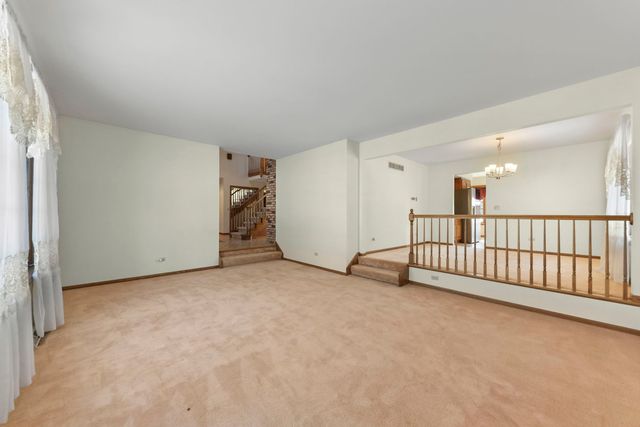 524 Meadow Lane, Beecher, IL 60401