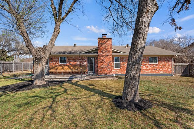 7402 Bucknell DR, Austin, TX 78723