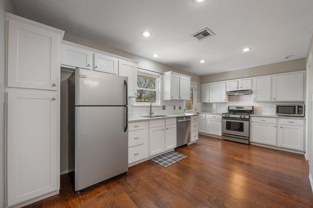 7402 Bucknell DR, Austin, TX 78723