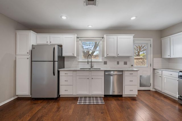 7402 Bucknell DR, Austin, TX 78723