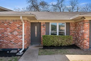 7402 Bucknell DR, Austin, TX 78723