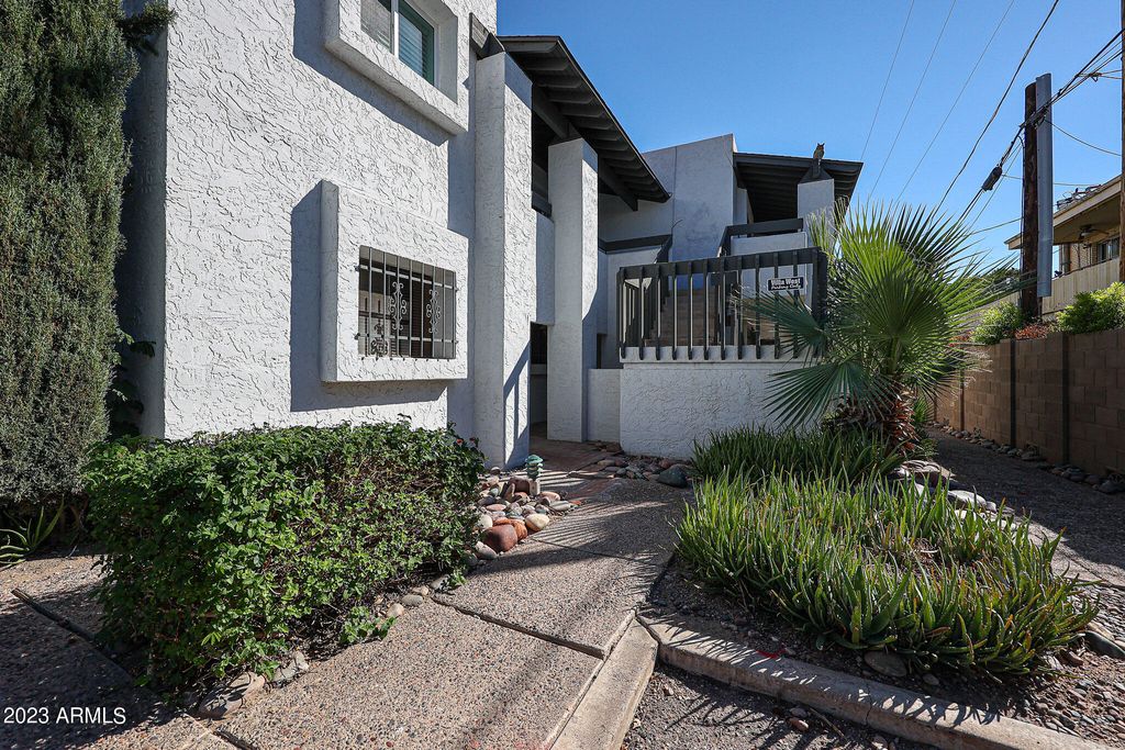 3640 N 70TH Street, Scottsdale, AZ 85251