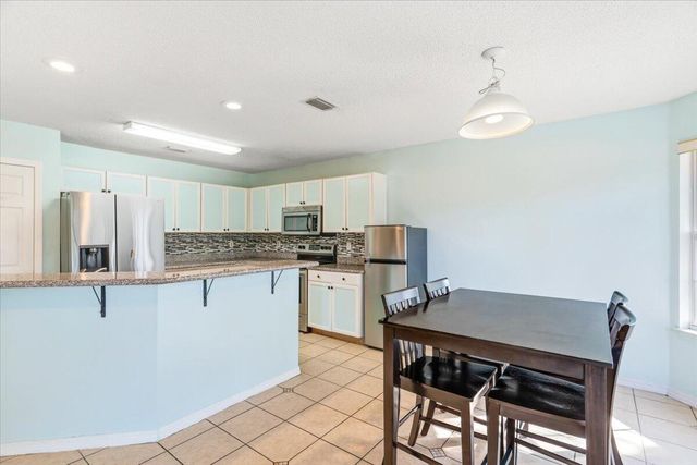 7095 Jasper Street, Navarre, FL 32566