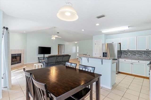 7095 Jasper Street, Navarre, FL 32566