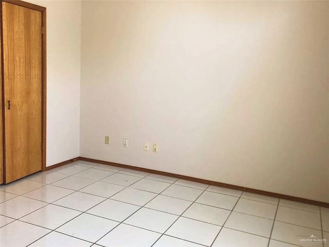 1216 W Heron Court, Mcallen, TX 78504