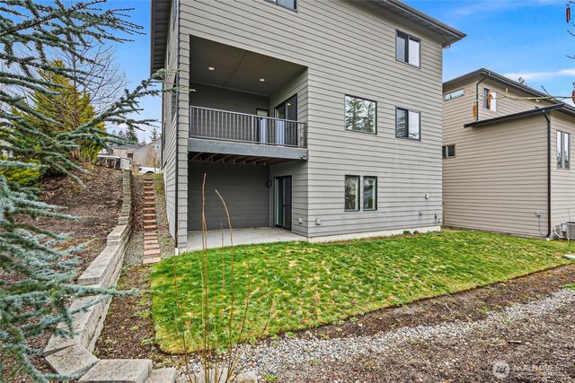 5104 53rd Avenue W, University Place, WA 98467