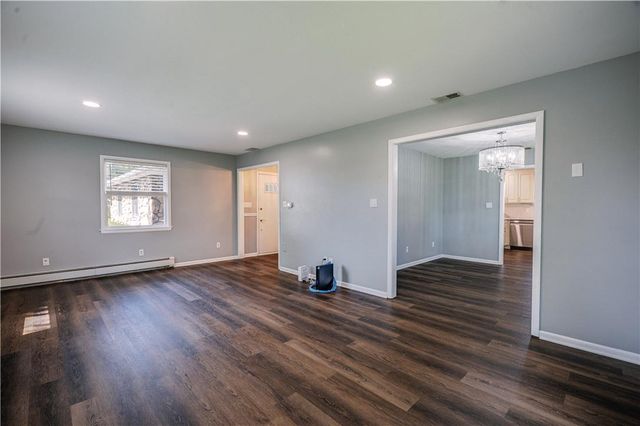 3250 Vista Drive, Moore Twp, PA 18038