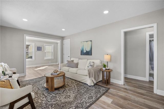 3495 Bonner DR, Norfolk, VA 23513