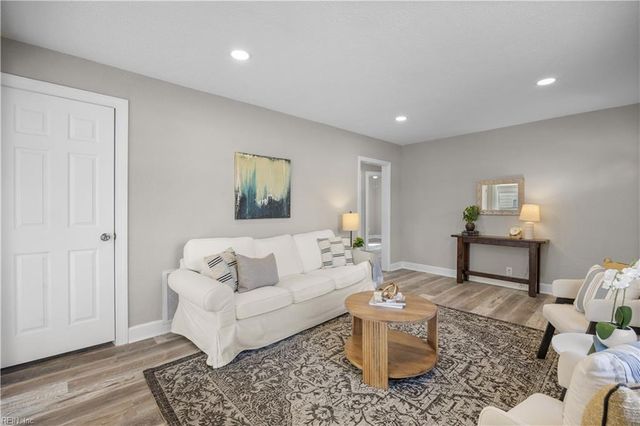 3495 Bonner DR, Norfolk, VA 23513