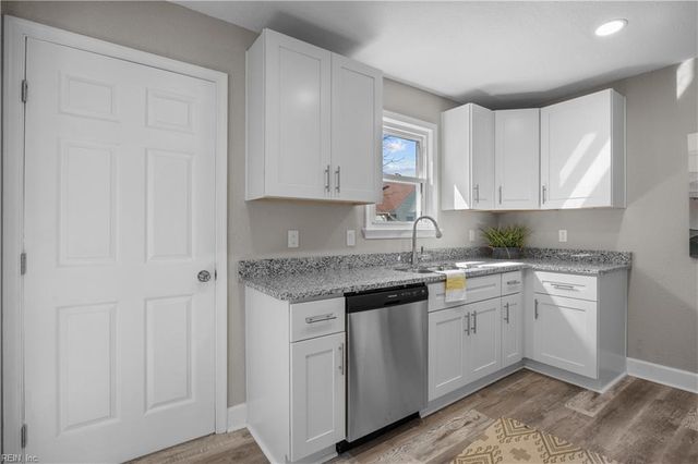 3495 Bonner DR, Norfolk, VA 23513