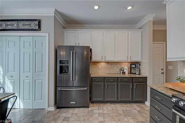 250 High Knoll Drive, Walkertown, NC 27051