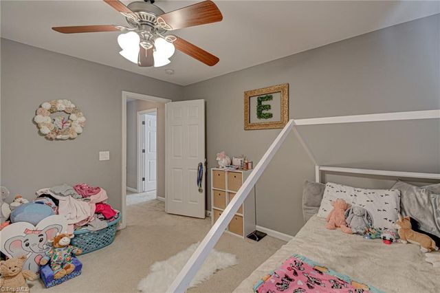 250 High Knoll Drive, Walkertown, NC 27051