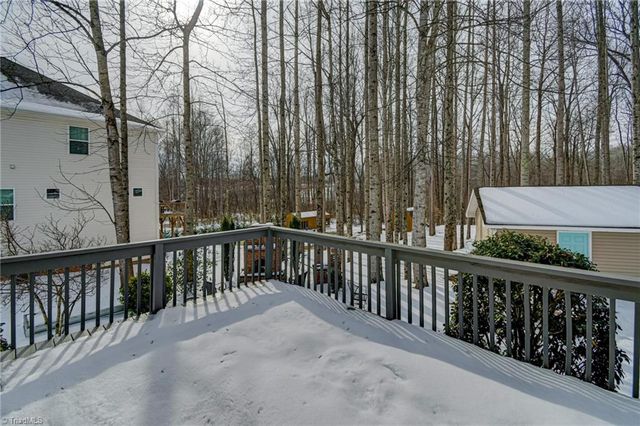 250 High Knoll Drive, Walkertown, NC 27051