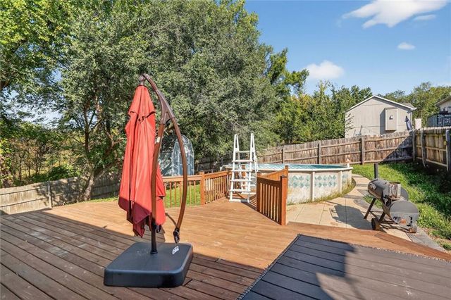 4507 N Fuller Avenue, Kansas City, MO 64117