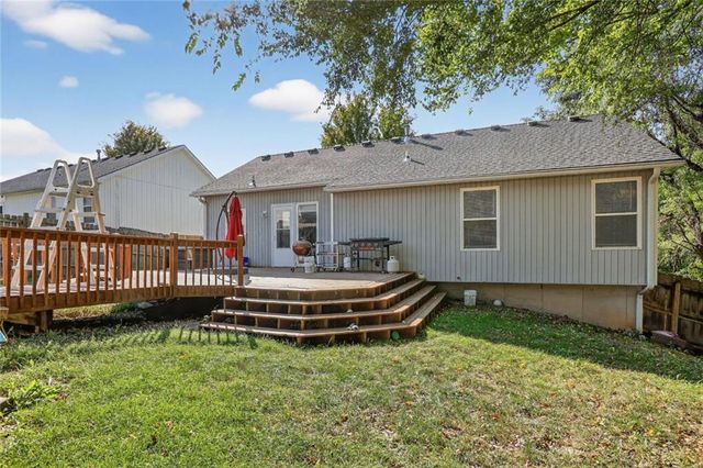 4507 N Fuller Avenue, Kansas City, MO 64117