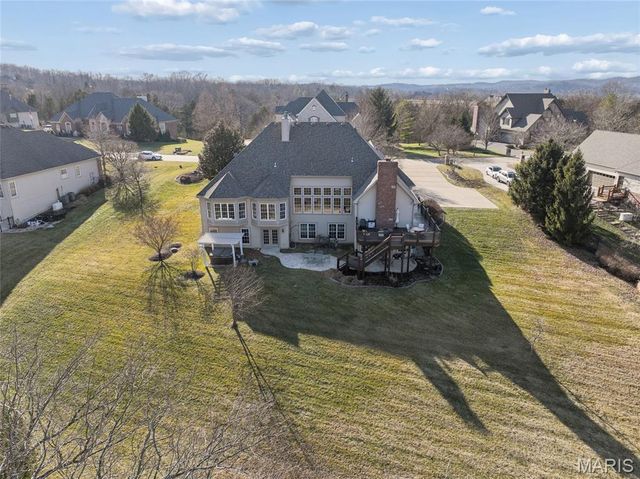 316 Barn Side Lane, Eureka, MO 63025