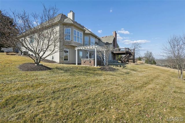 316 Barn Side Lane, Eureka, MO 63025