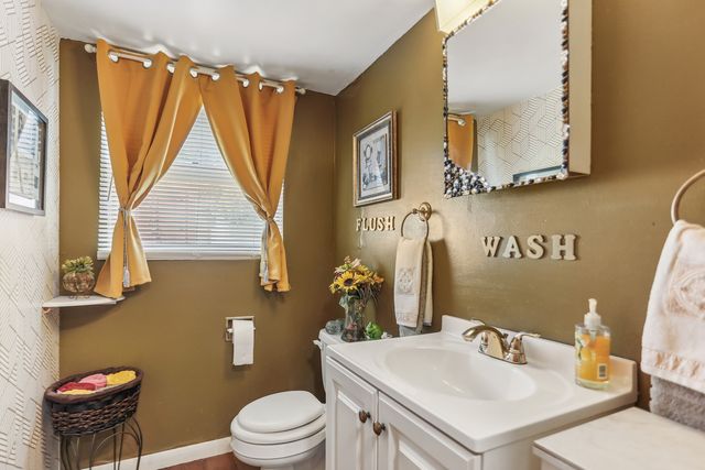 18040 Olympia Drive, Country Club Hills, IL 60478