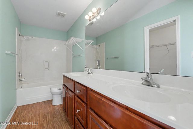 2313 Paula Circle, Ocean Springs, MS 39564