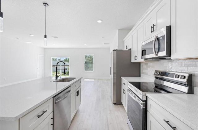 2660 SW 162ND STREET RD, Ocala, FL 34473